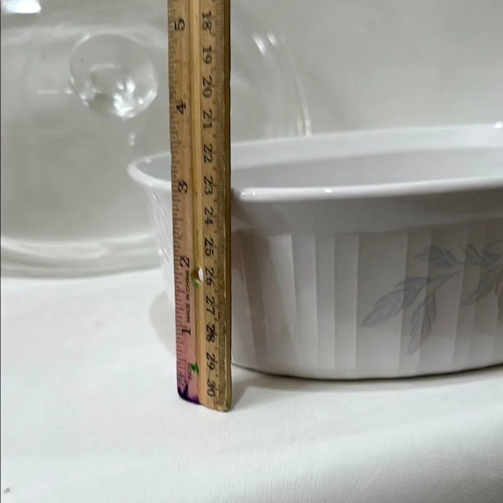 Corningware Pink Trio French White Ribbed Oval Cookware & Lid 2 1/2 Quart 2.8 L